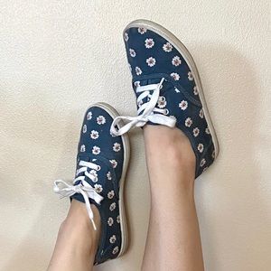 Floral Canvas Shoes